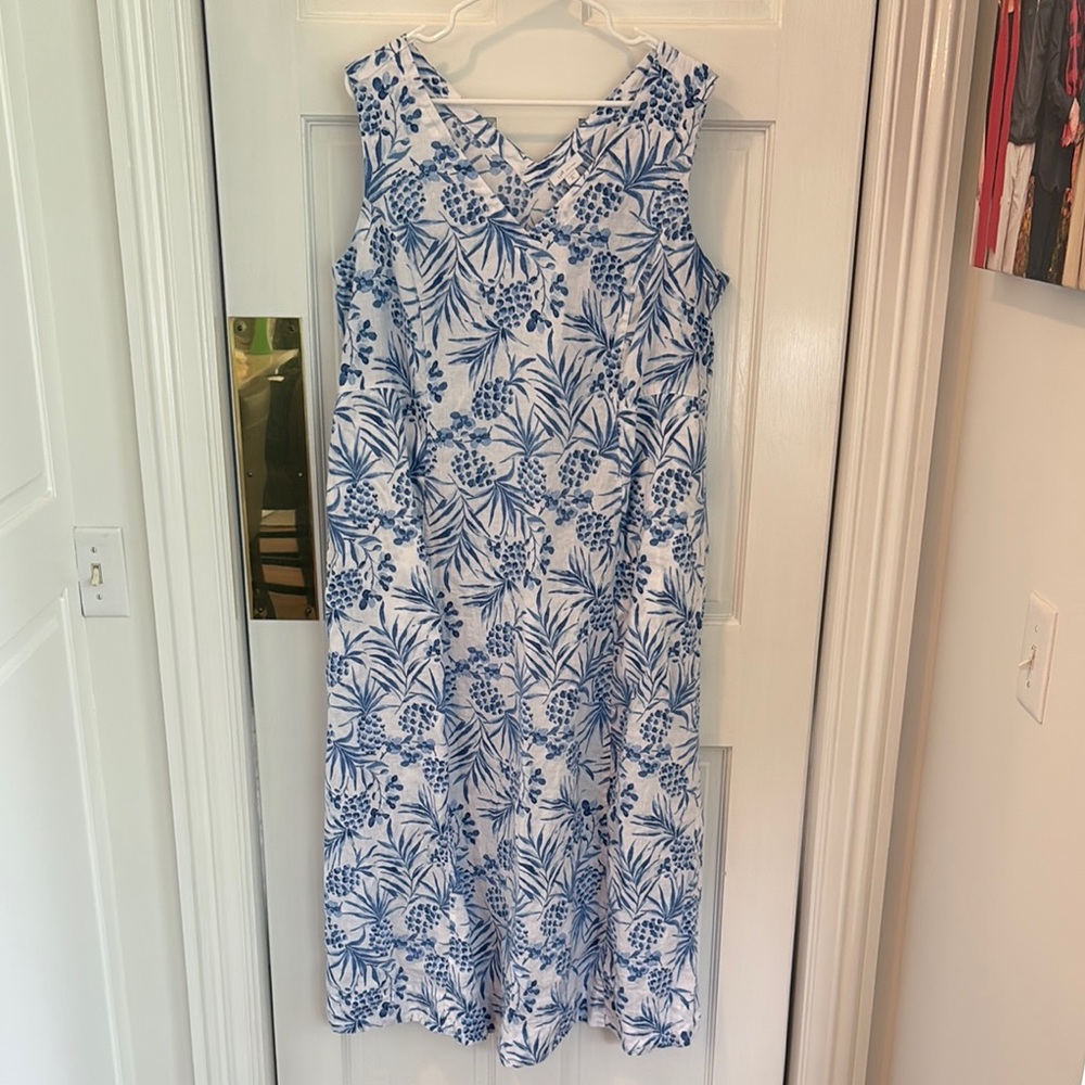 J. Jill Blue and White Tropical Design Maxi Dress